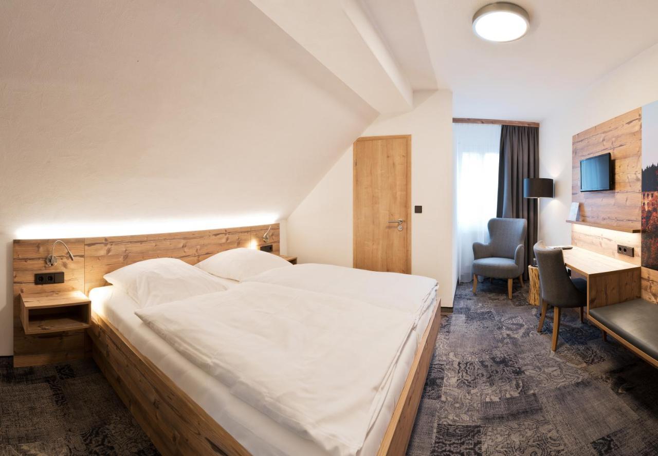 Hotel Bergischer Hof Windeck Bagian luar foto