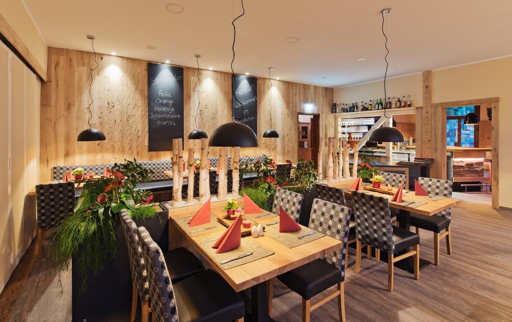 Hotel Bergischer Hof Windeck Bagian luar foto