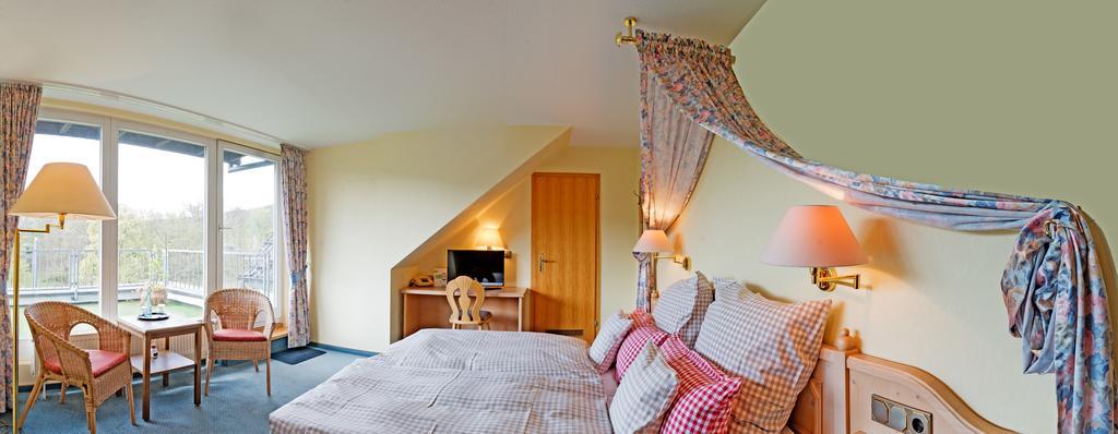 Hotel Bergischer Hof Windeck Bagian luar foto